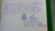 Mensajes de apoyo al portero del Astorga por parte de la afición racinguista en el día de su retirada.